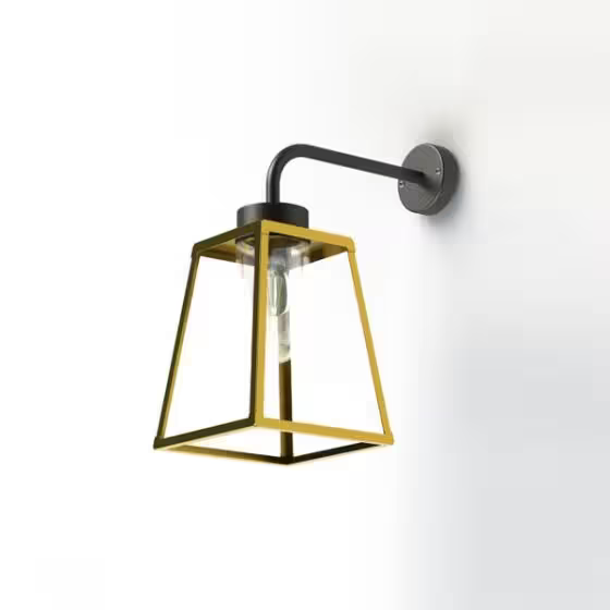 Lampiok Model 5 Wall Bracket Clear Glass Lantern
