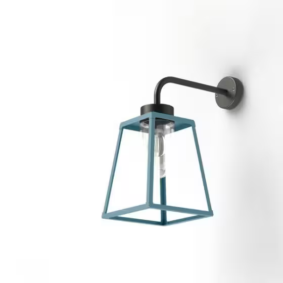 Lampiok Model 5 Wall Bracket Clear Glass Lantern