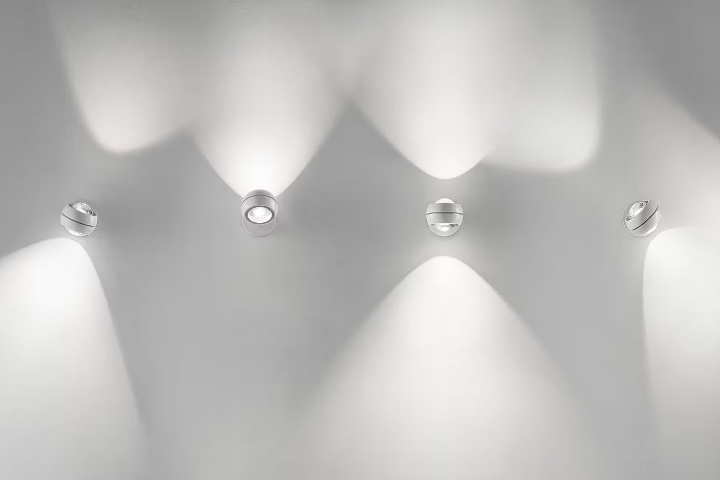 Nautilus Mini 2700K LED Wall Light