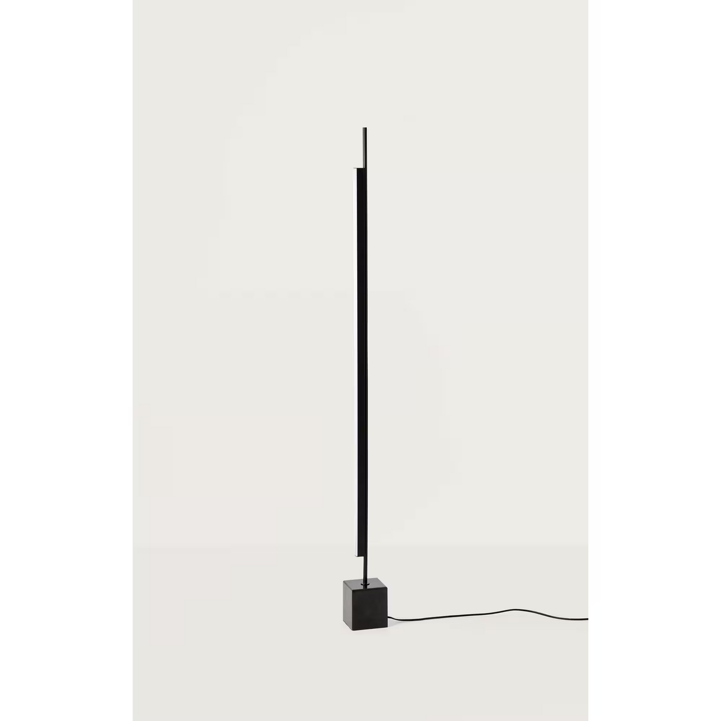 Coln LED Floor Lamp