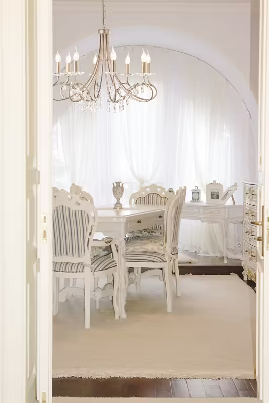 Christina 8-Light Chandelier