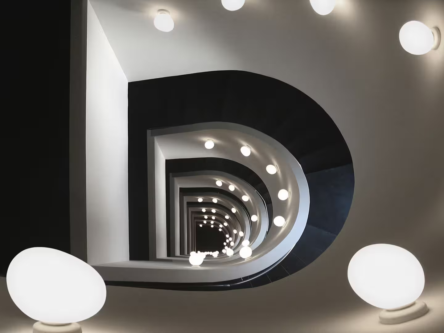 Gregg Media Semi 1 MyLight Wall/Ceiling Light