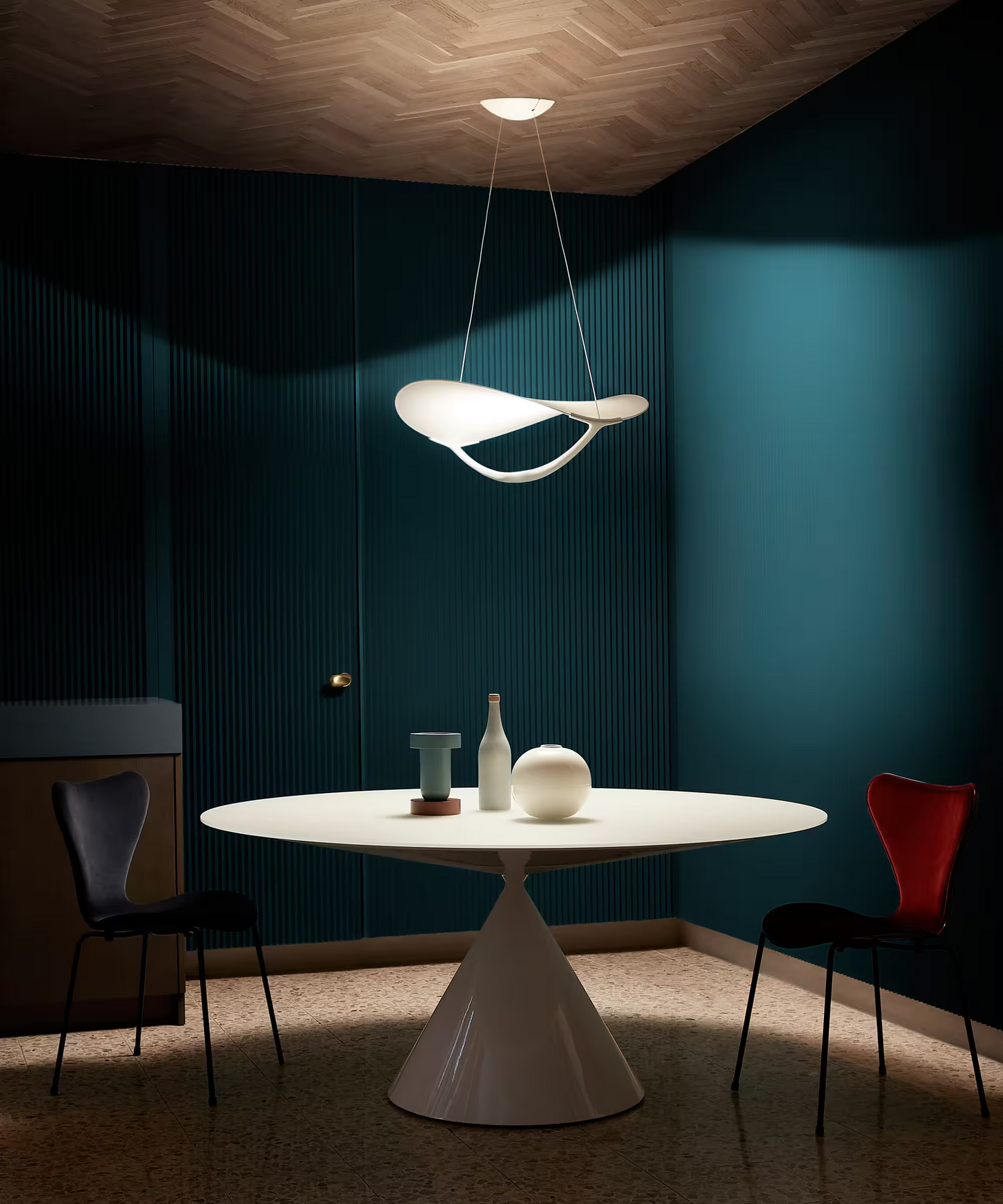 Plena Dimmable LED Pendant White