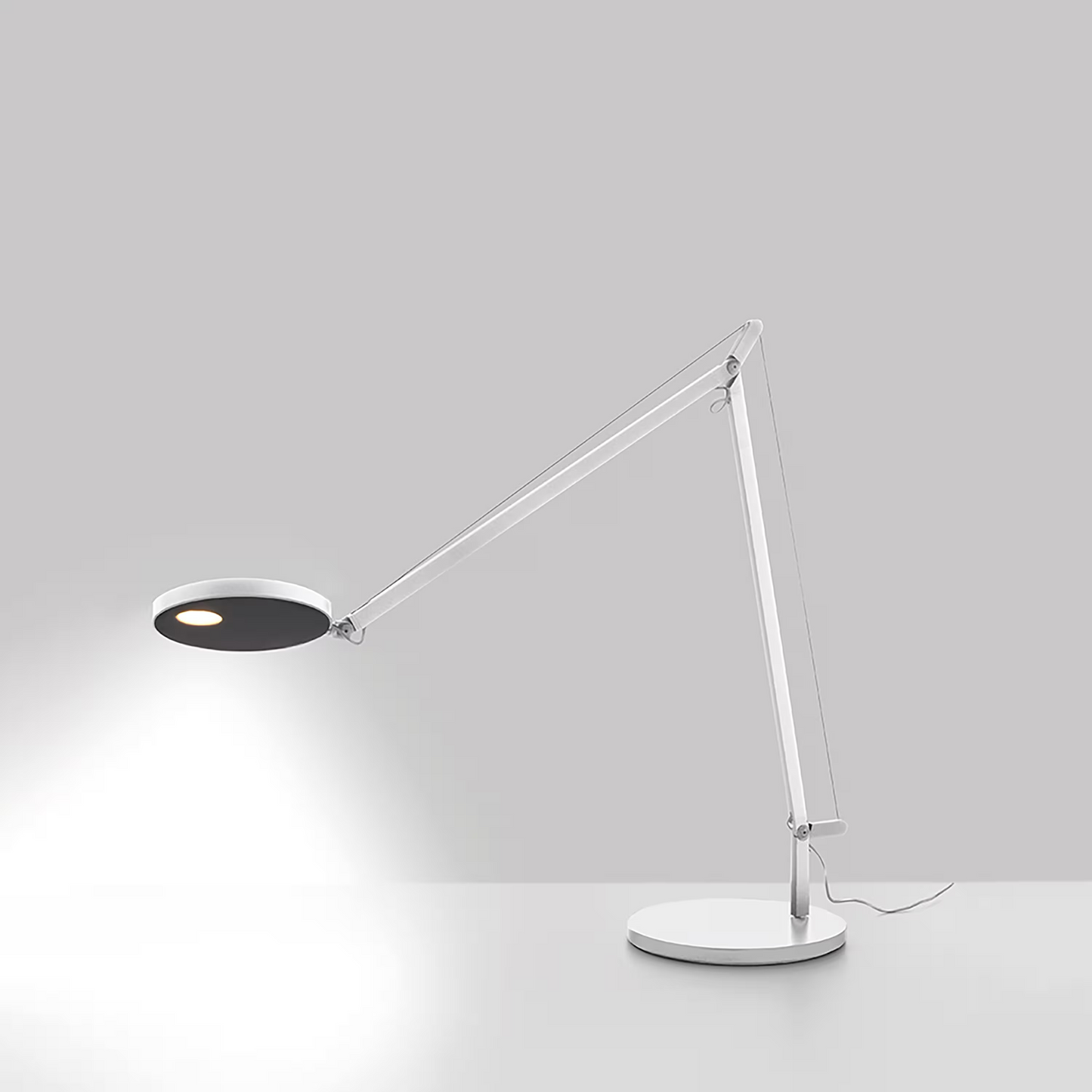 Demetra 2700K LED Lamp (Body Only)