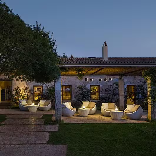 June 4735 Outdoor Wall Light