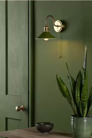 Hadano Single Wall Light