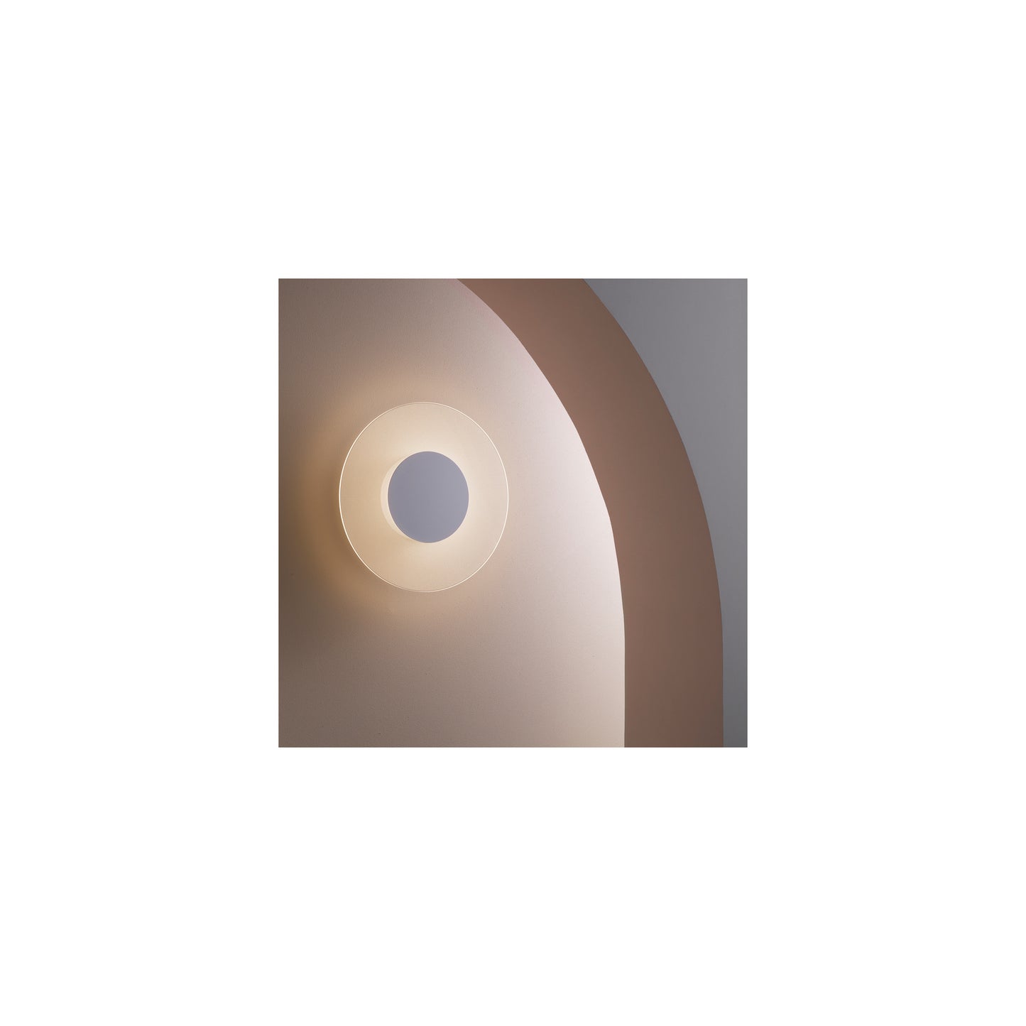 Halftone 600 LED Wall Light Matt White