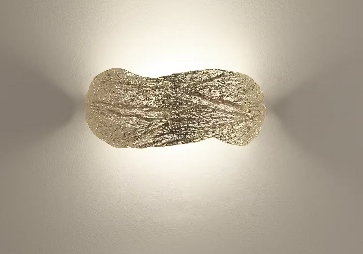 Wabi Wall Light