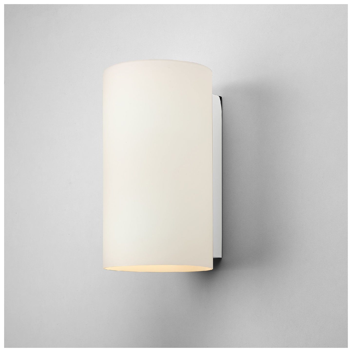Cyl 260 Cylinder Wall Bracket White Glass