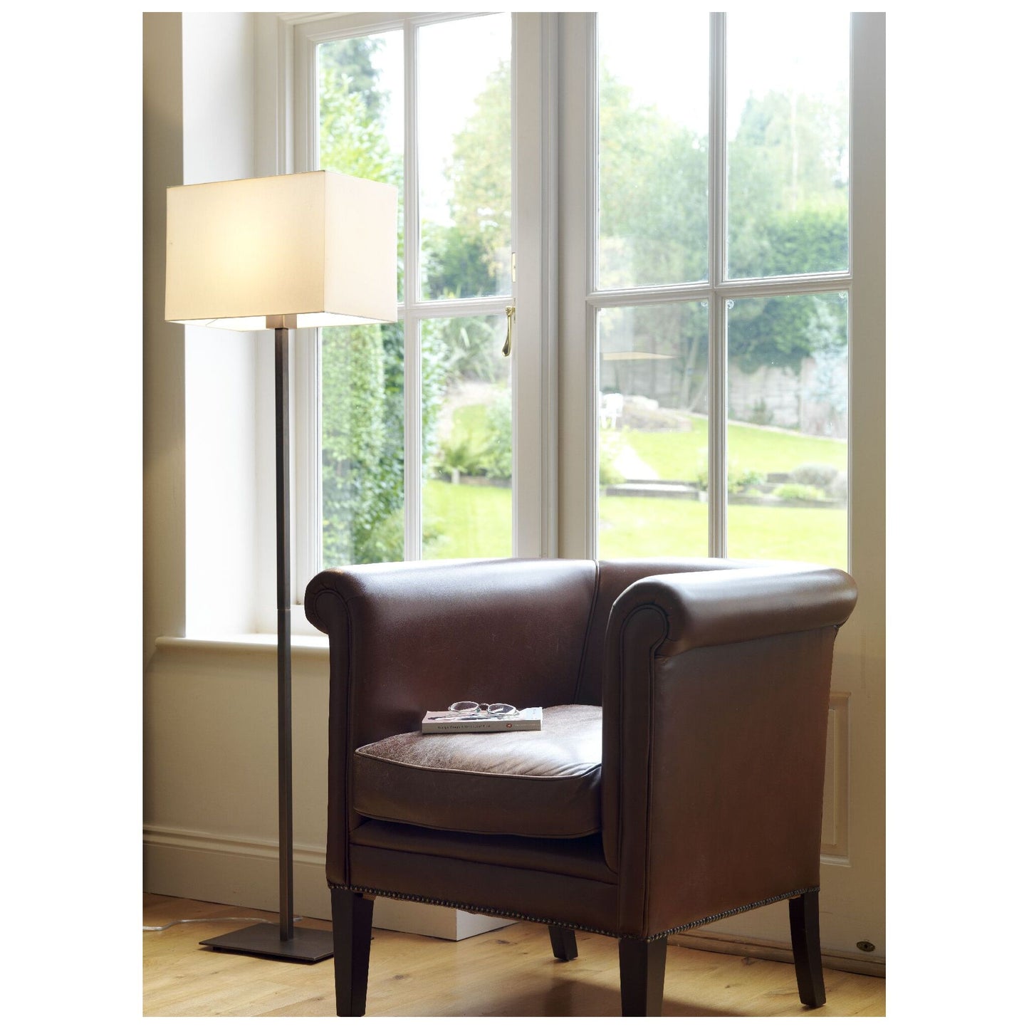 Park Lane Modern Floor Lamp with Square Base