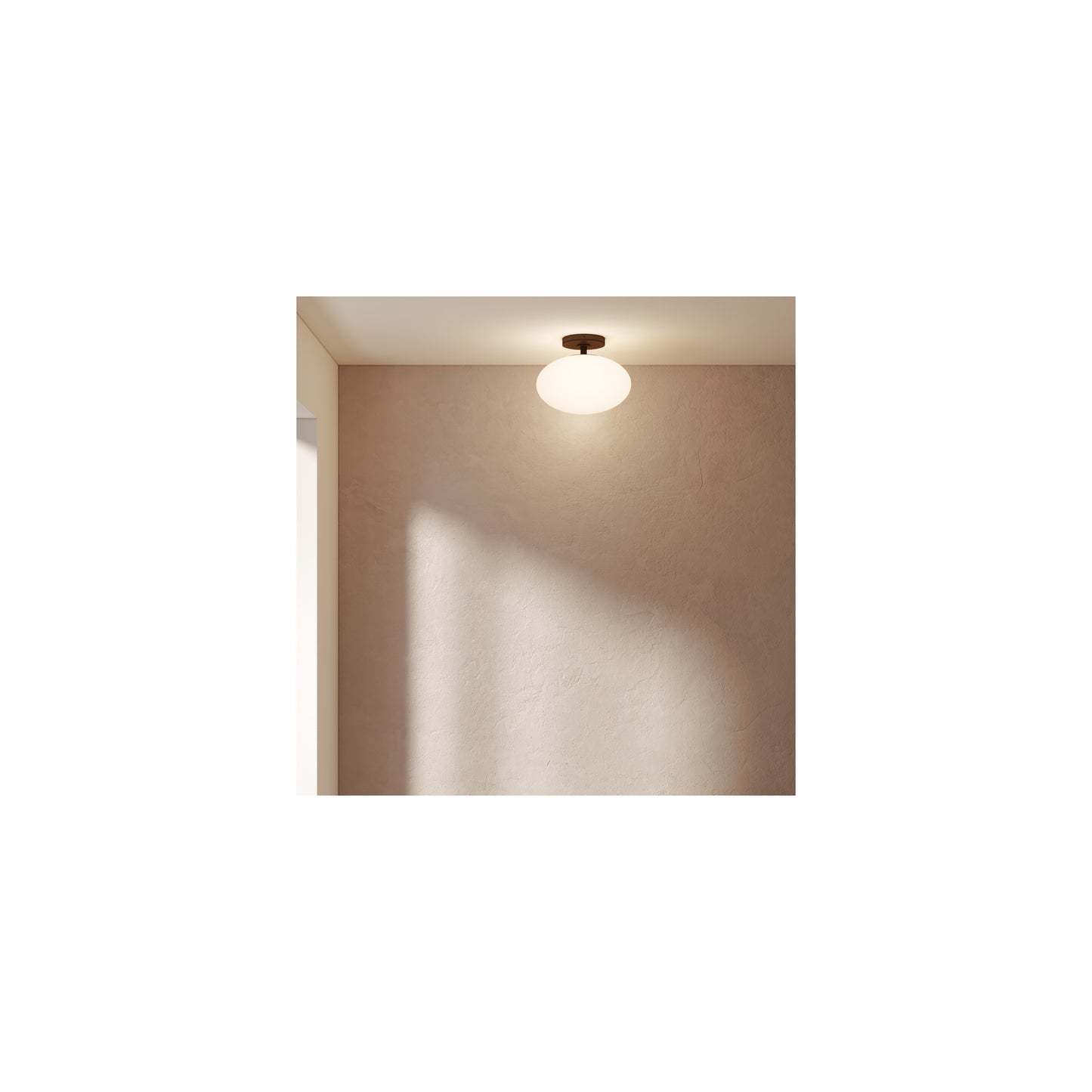 Zeppo Ceiling Light