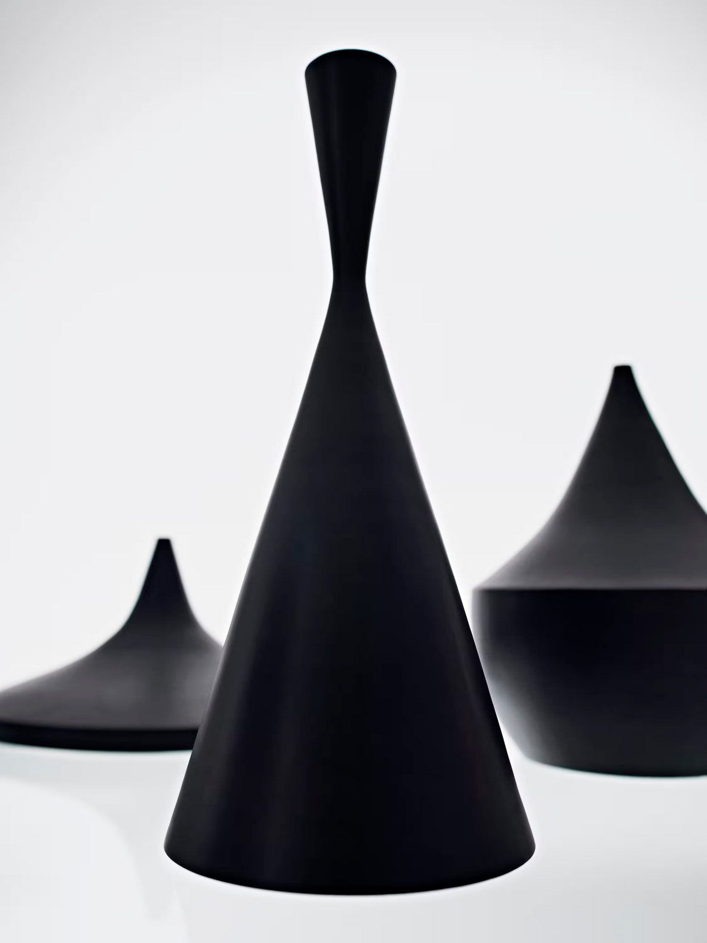 Beat Tall Pendant