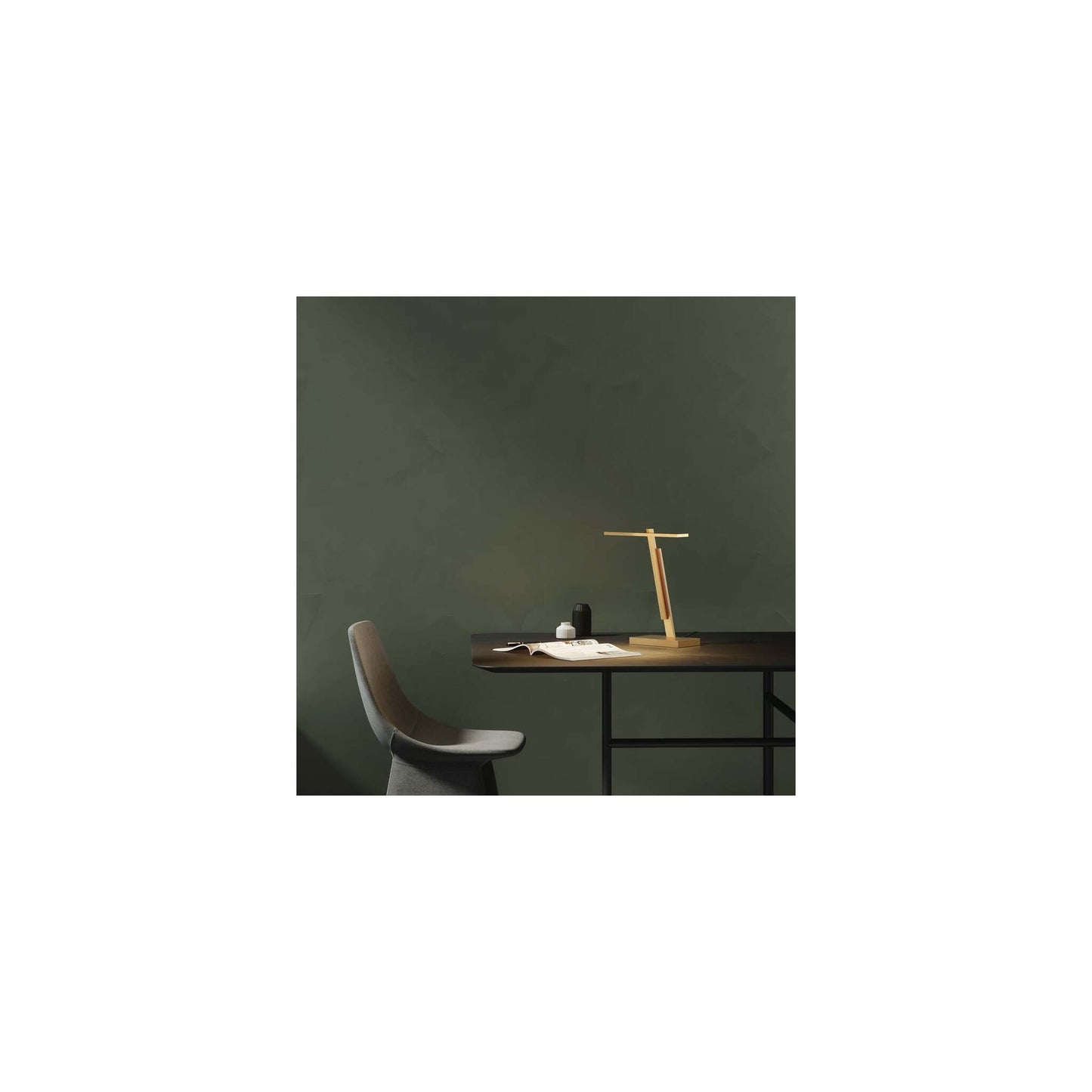 Gerrit LED Desk Lamp in Anodised Gold