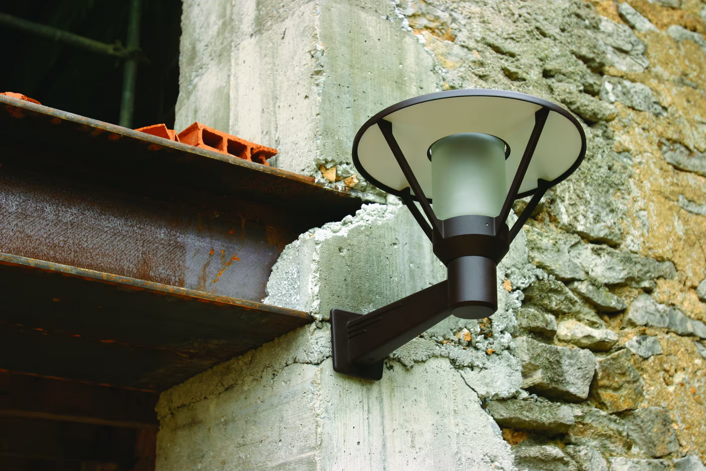 Bermude Frosted Glass Motion Sensor Upwards Wall Bracket with White Reflector