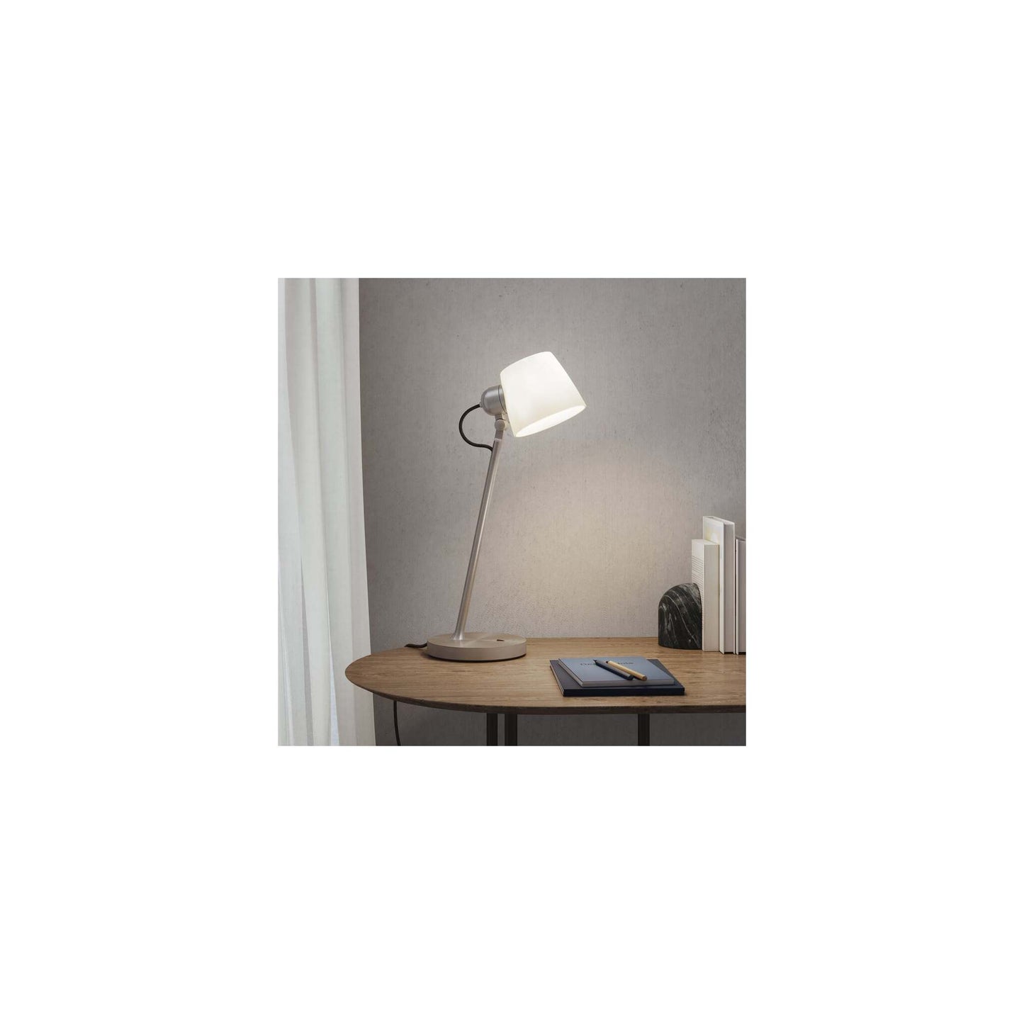 Imari Desk Lamp