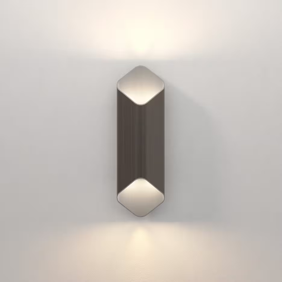 Ako Phase Wall Light