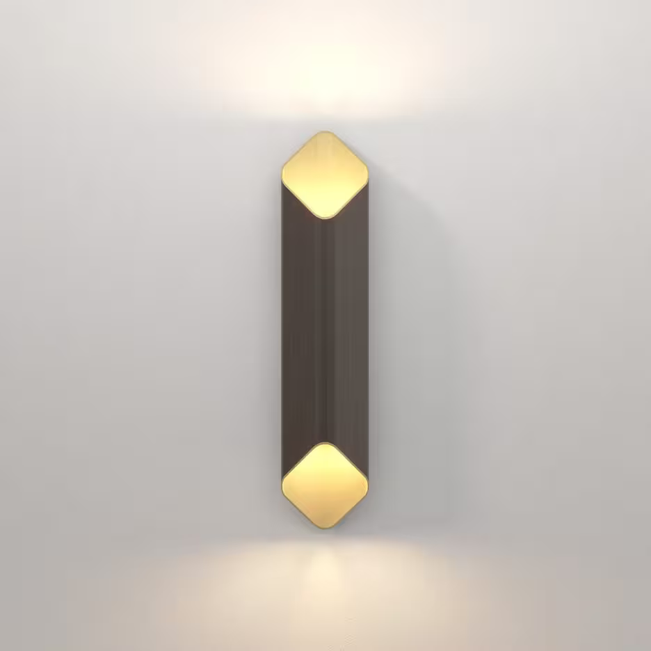 Ako Phase Wall Light