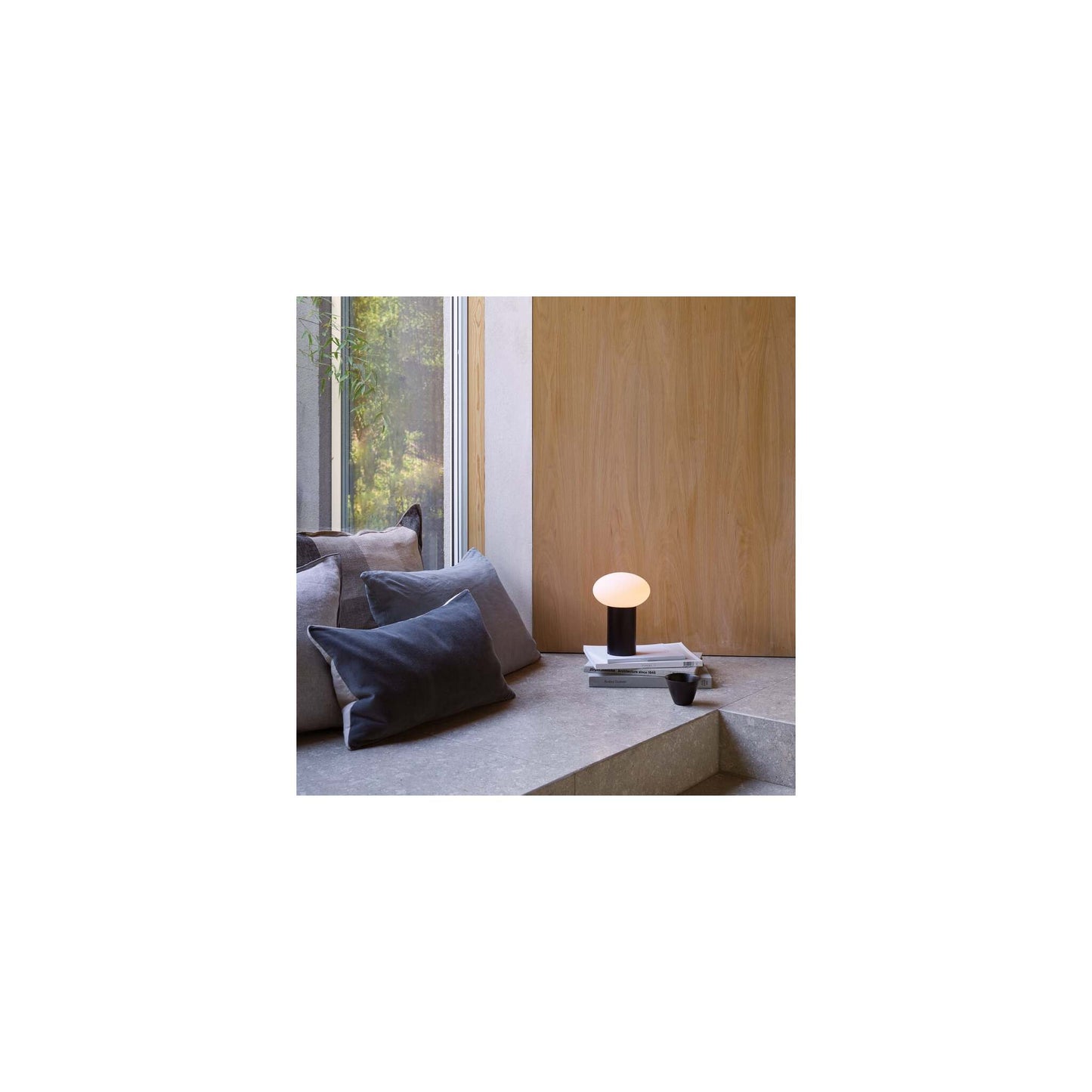 Zeppo Portable Table Lamp