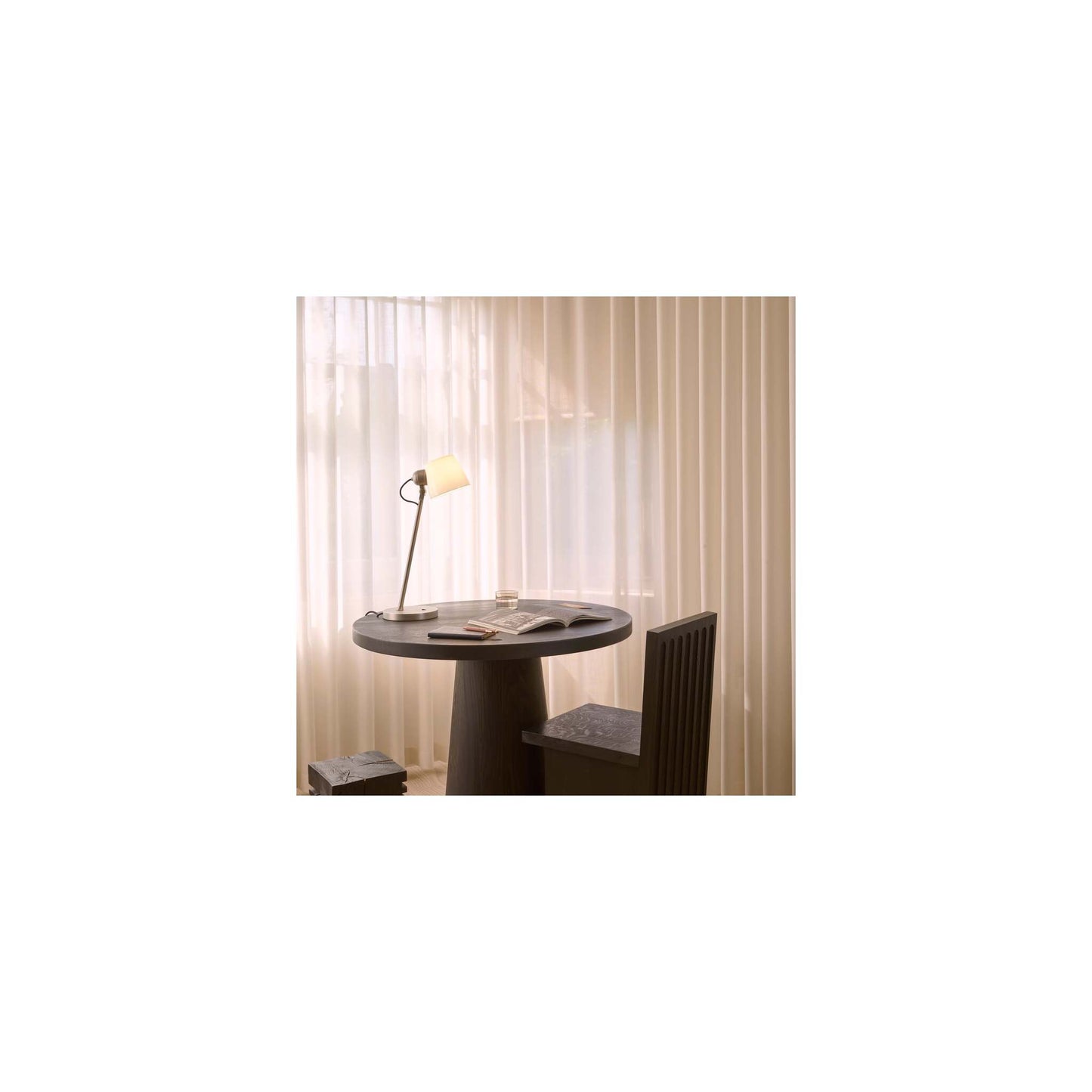 Imari Desk Lamp