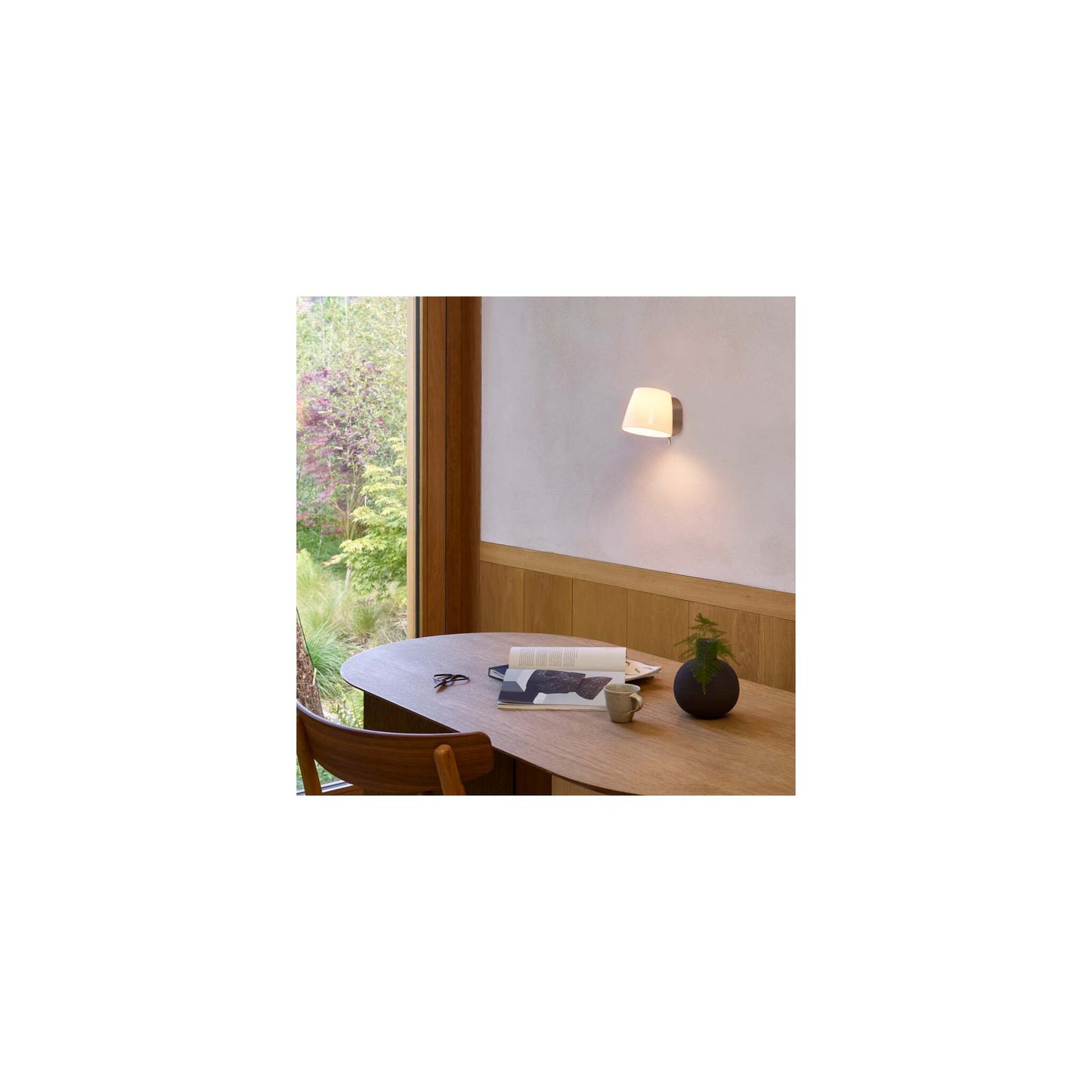 Imari Fixed Wall Light