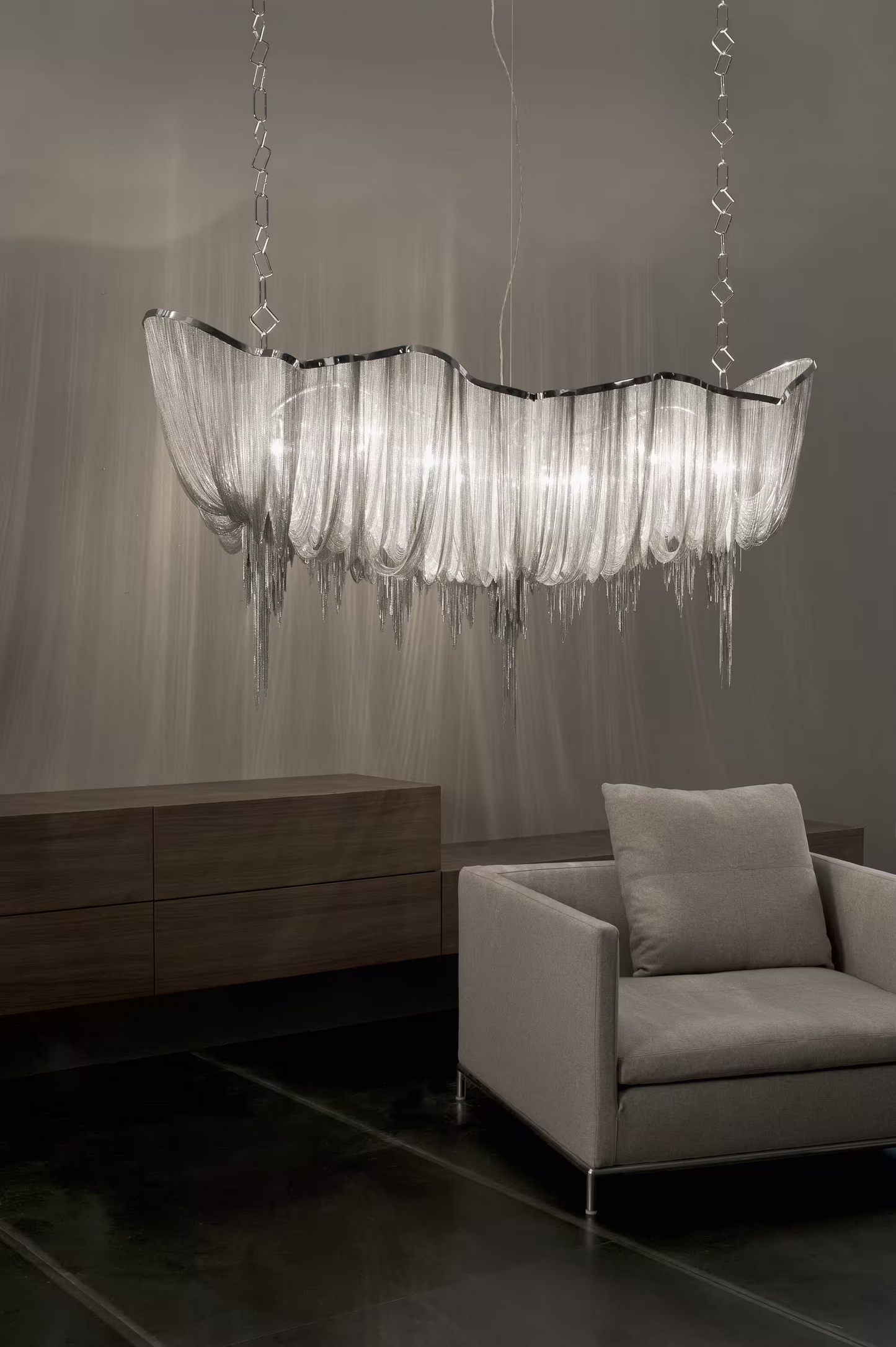 Atlantis Medium Linear Pendant