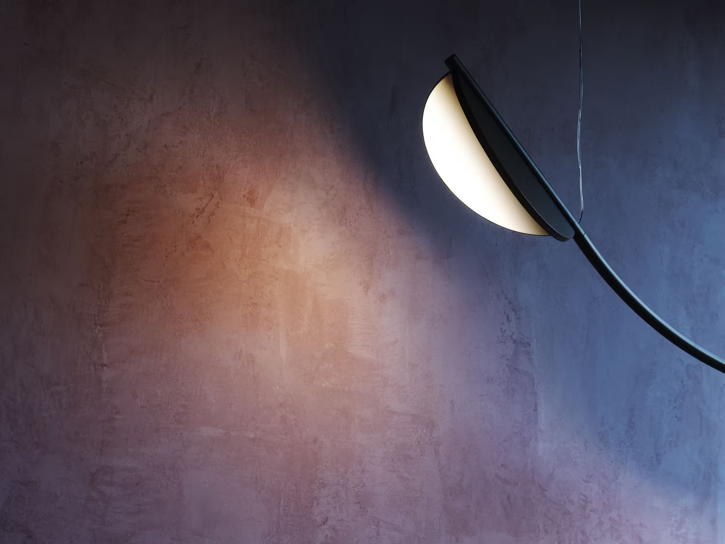 Almendra Arch LED Pendant