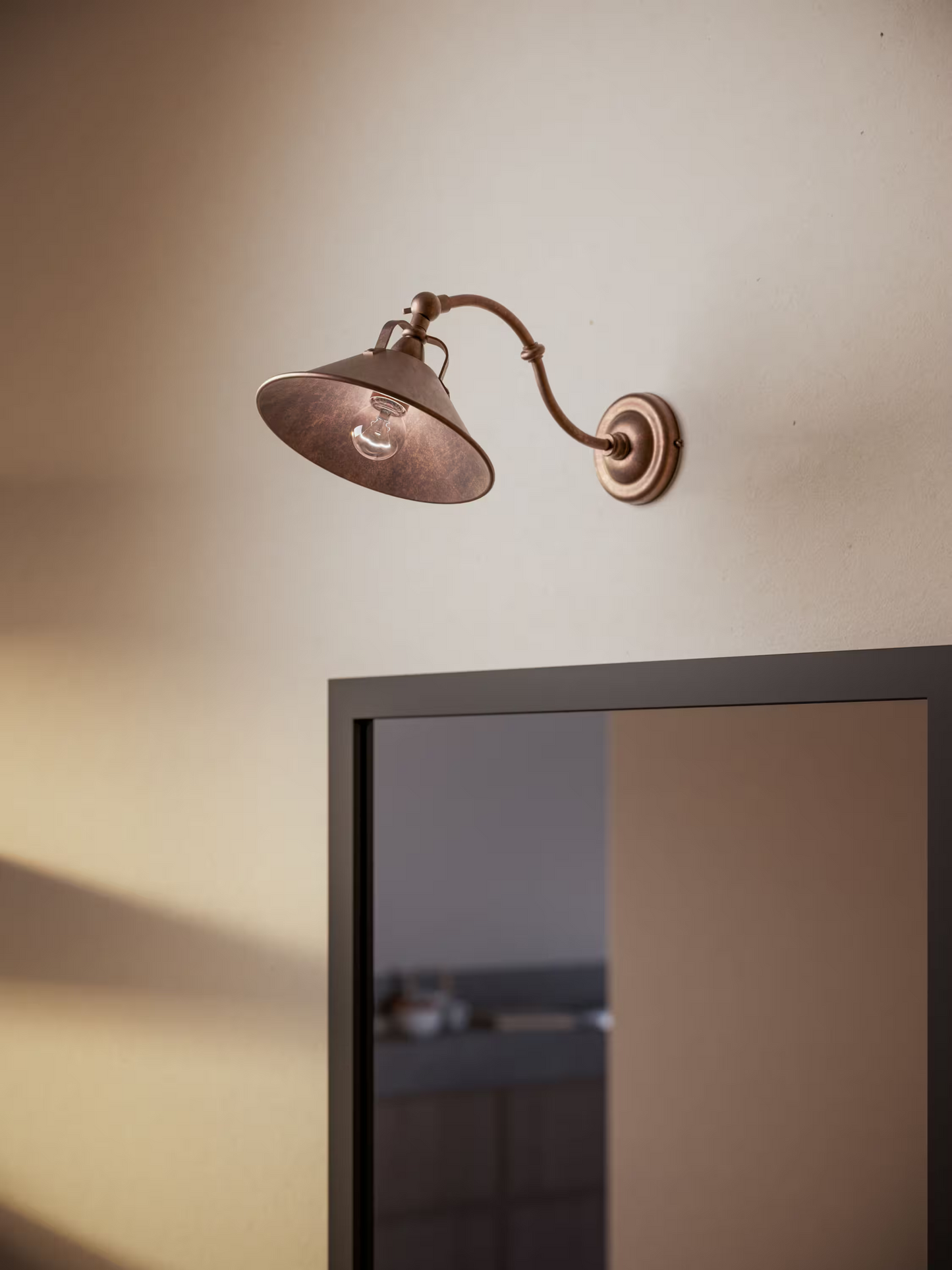 Cascina Swan Neck Wall Light
