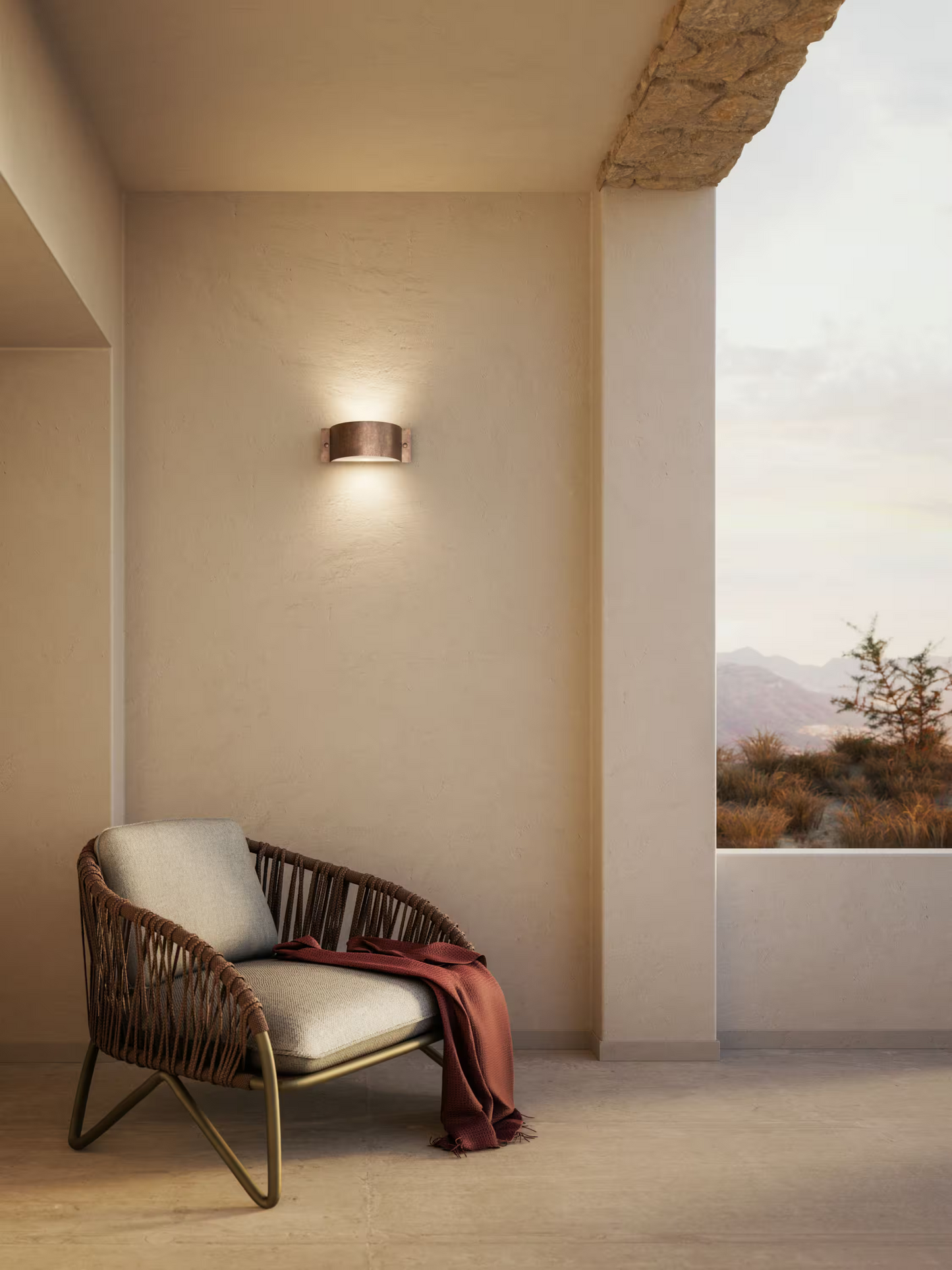 Decori Outdoor Wall Light