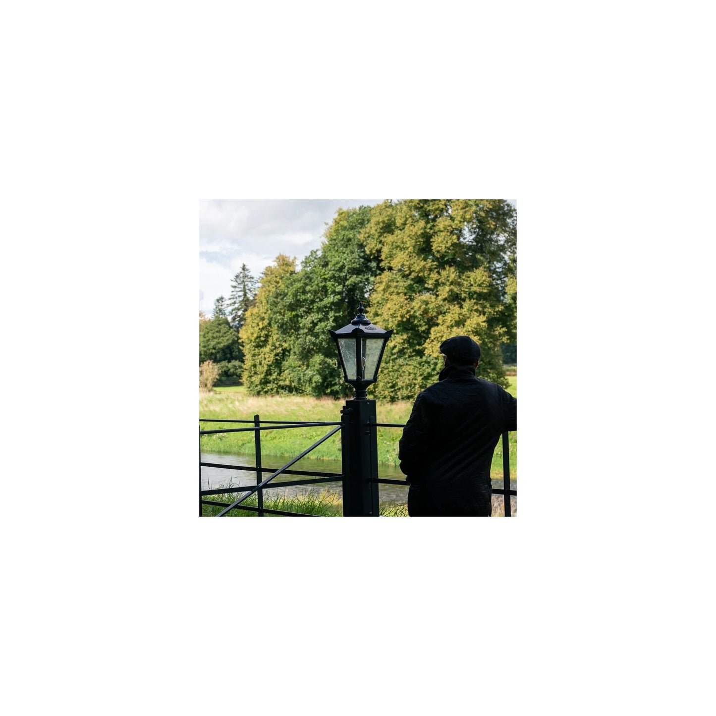 Victorian traditional cast iron pier light for narrow pier caps 0.6m