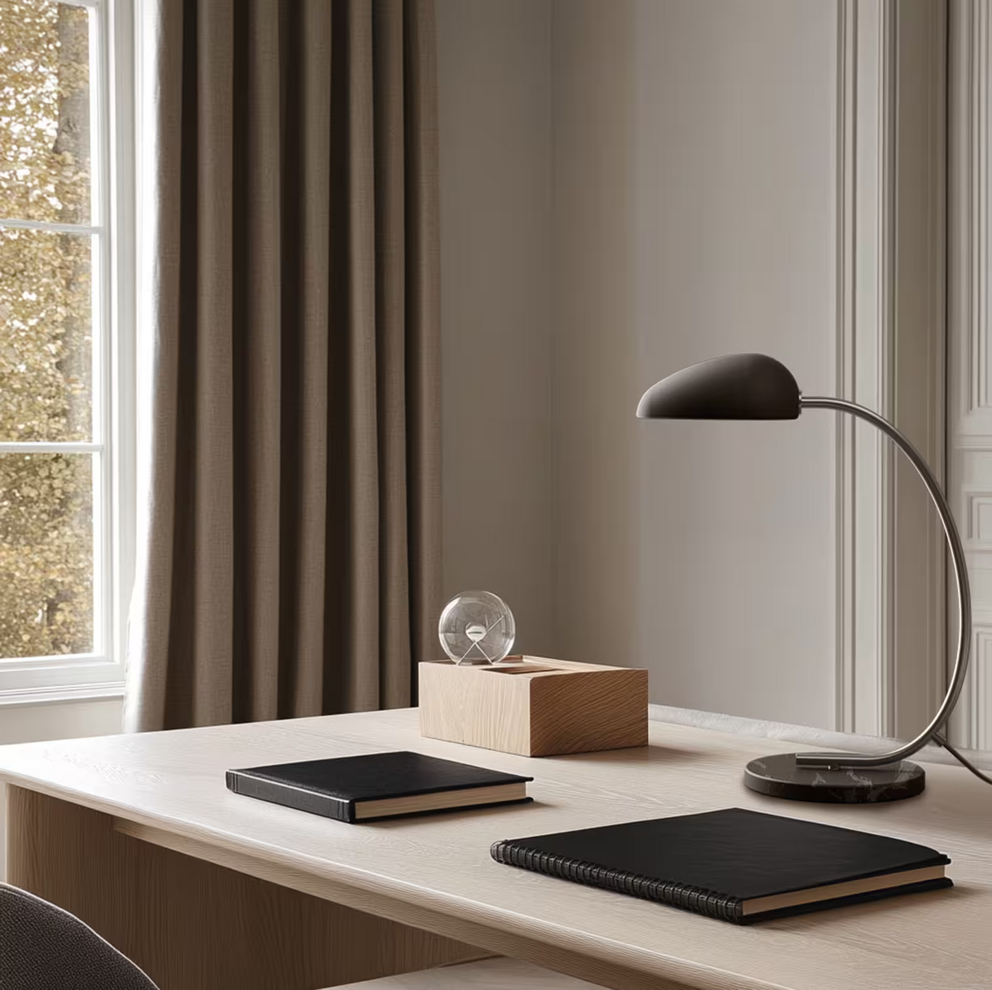 Aromas Kezo Desk Lamp