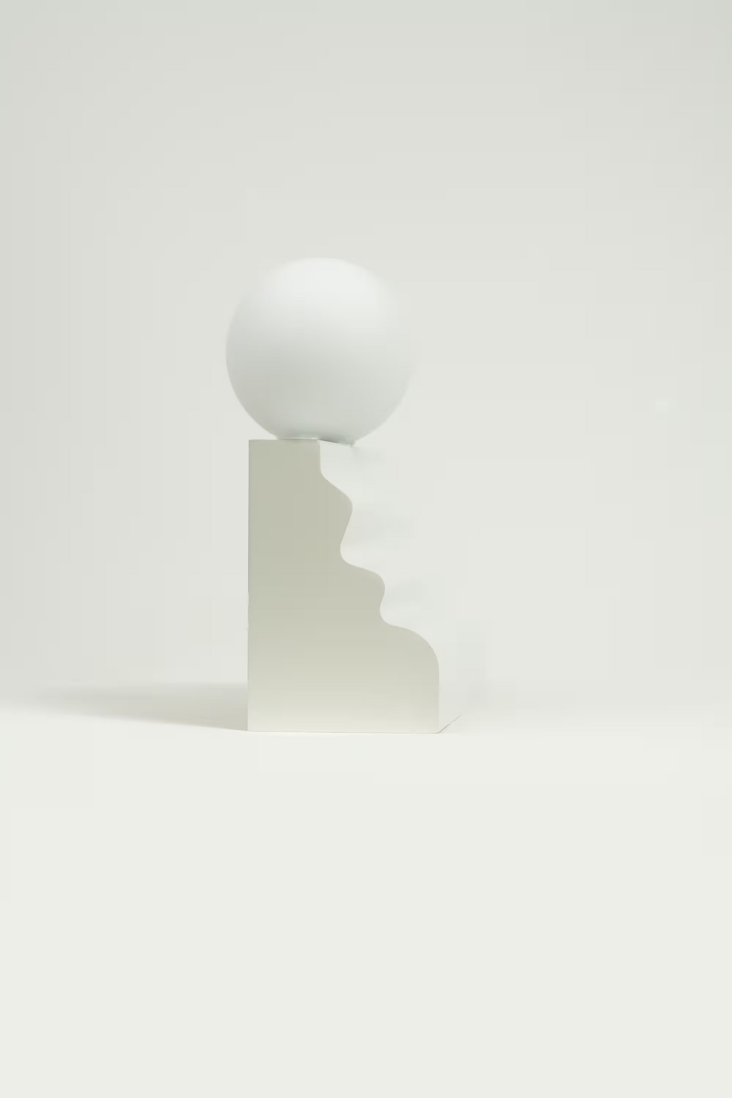 Moulures Debout Table Lamp