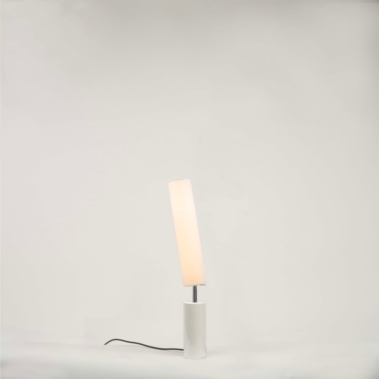 Clopes Dia 09 Floor Lamp