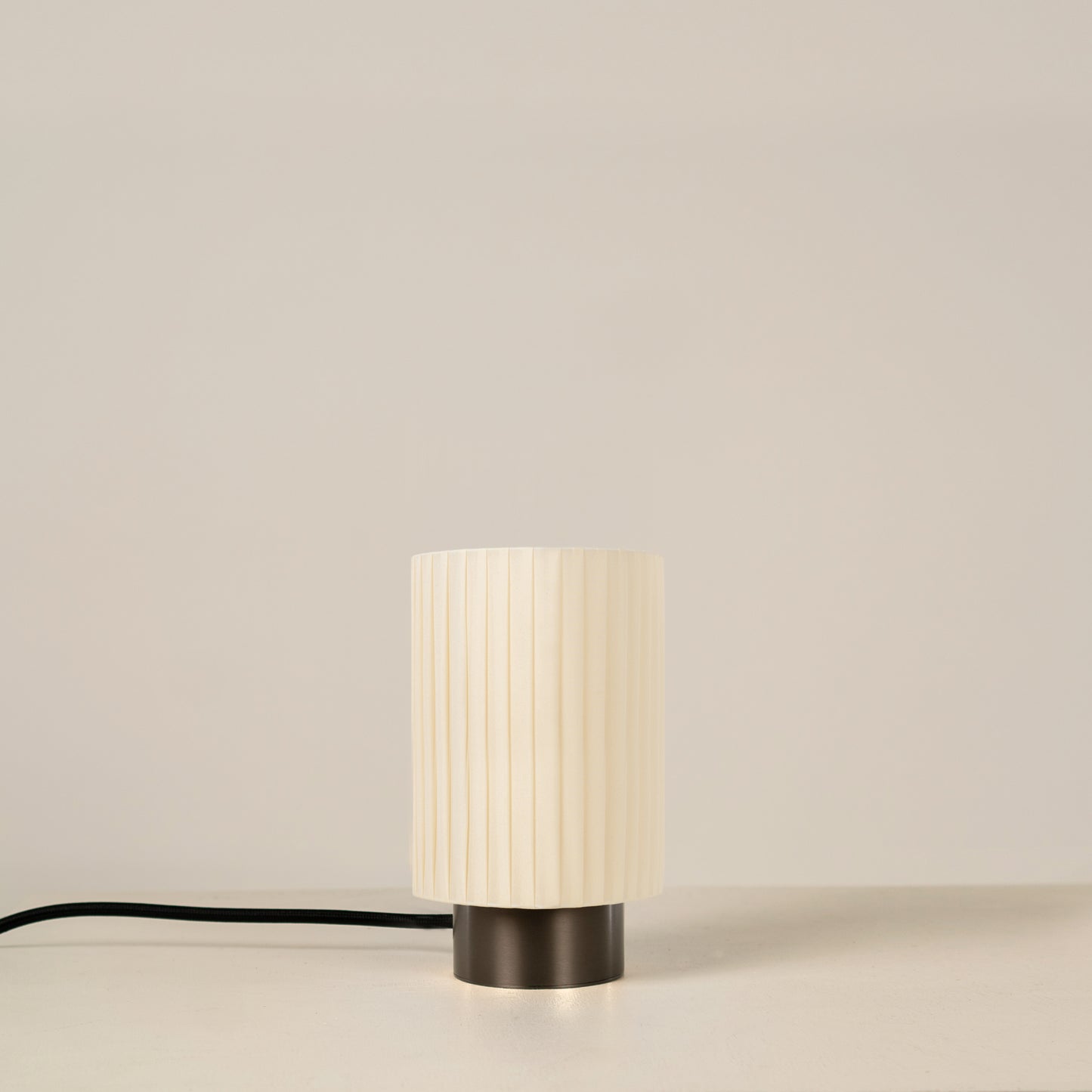 Ruban D70 Table Lamp