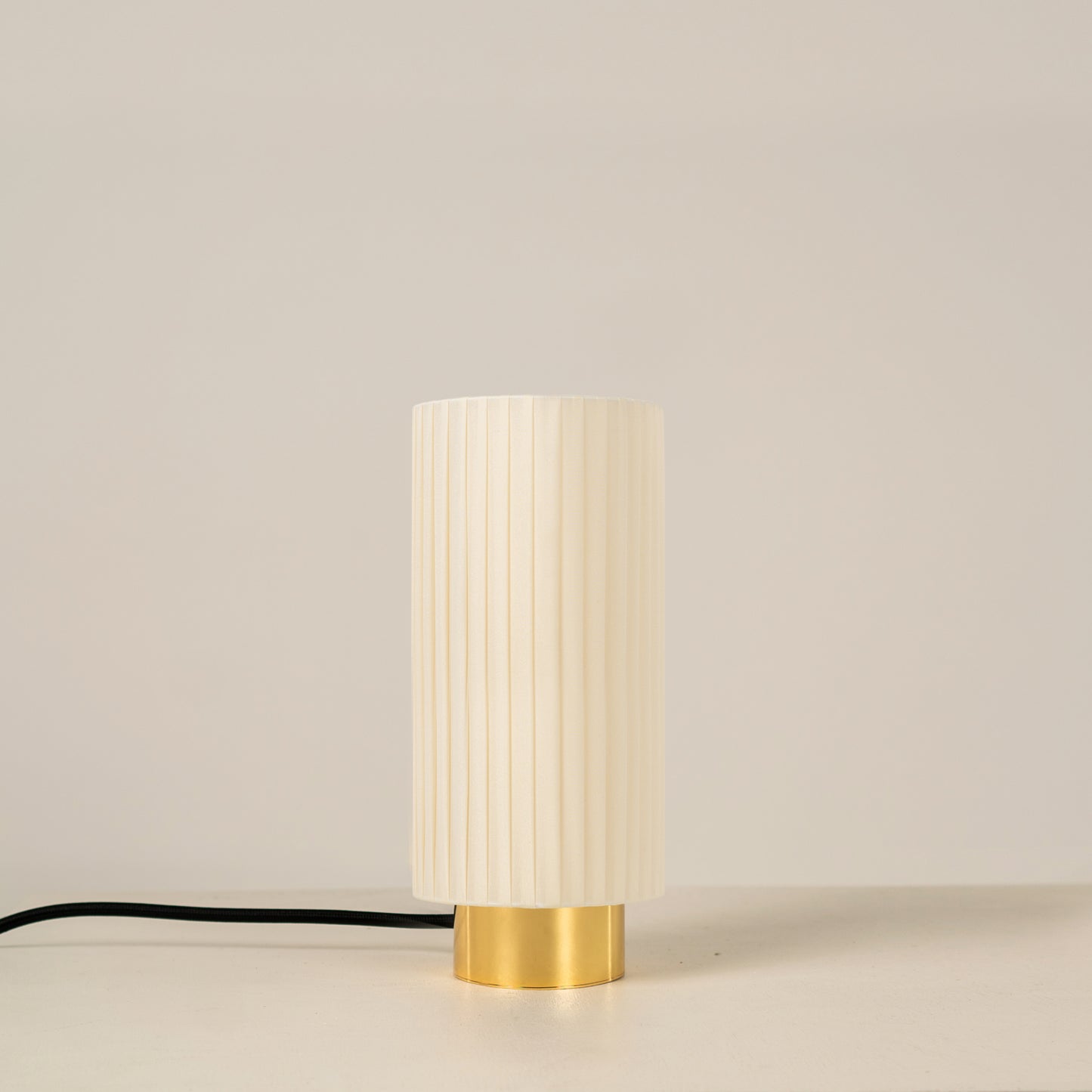 Ruban D70 Table Lamp