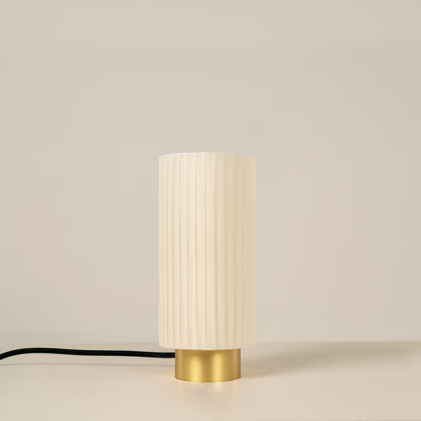 Ruban D70 Table Lamp