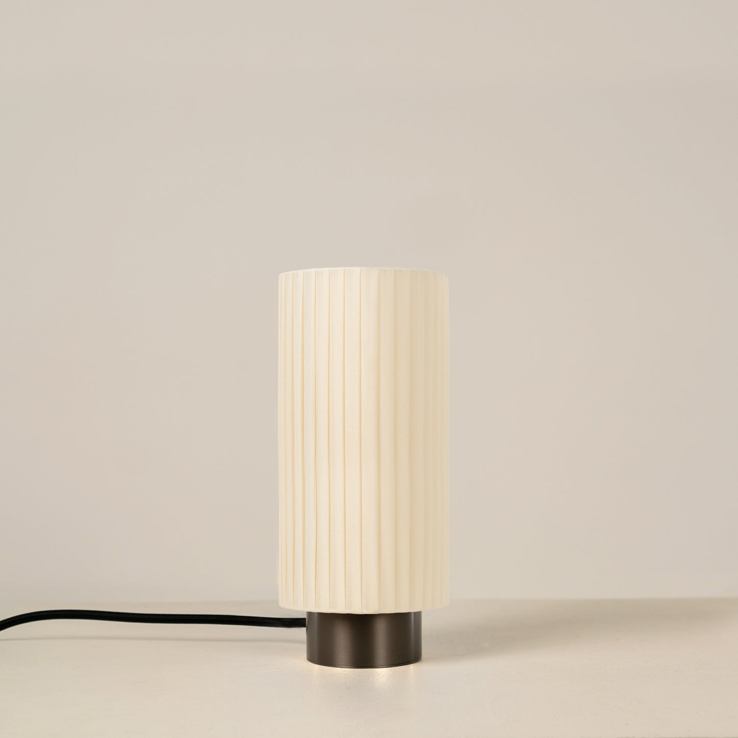 Ruban D70 Table Lamp