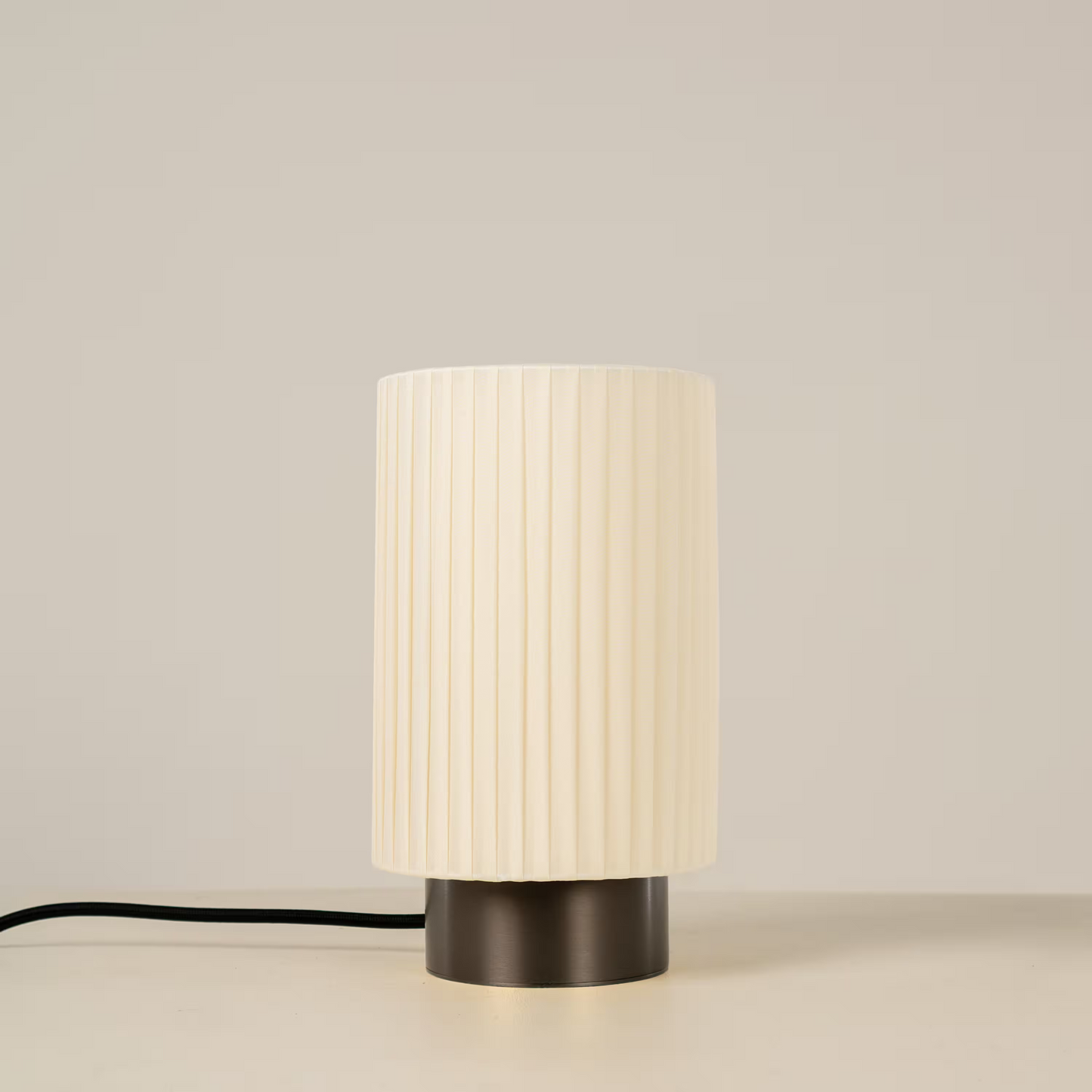 Ruban D100 Table Lamp