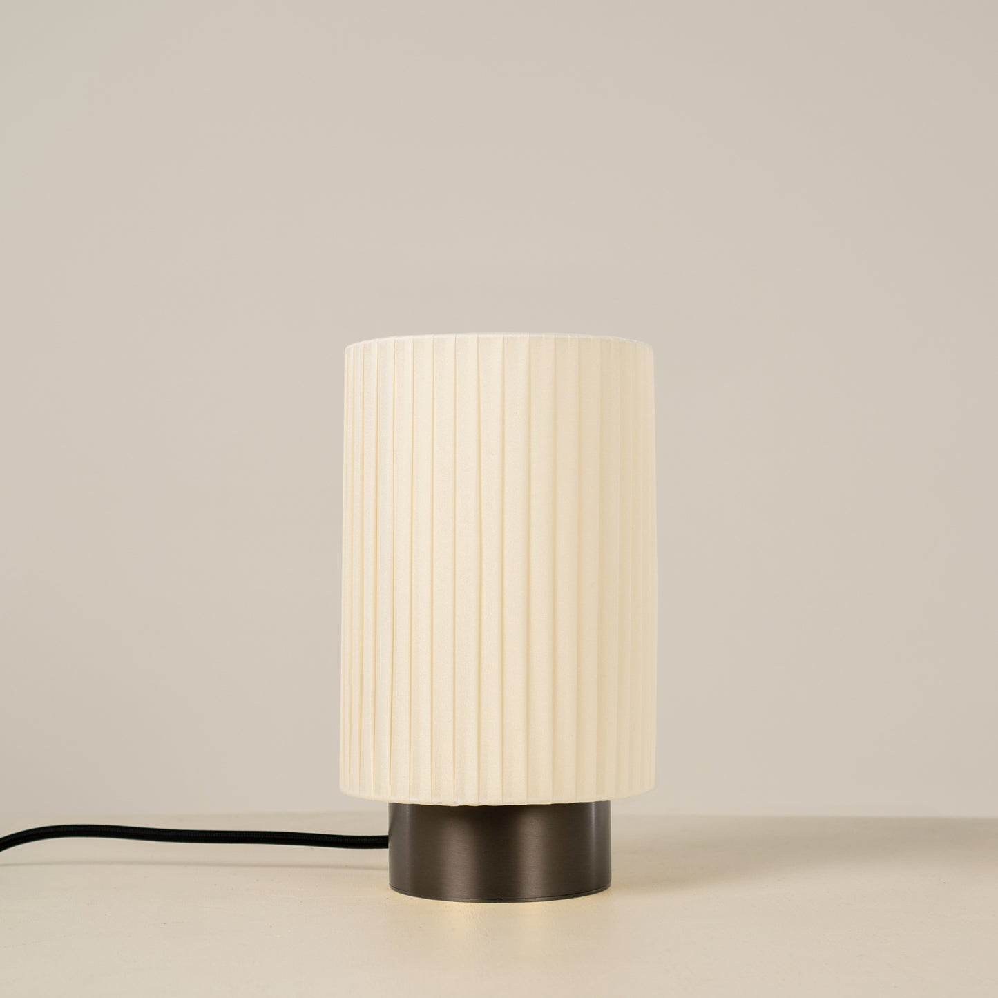 Ruban D100 Table Lamp