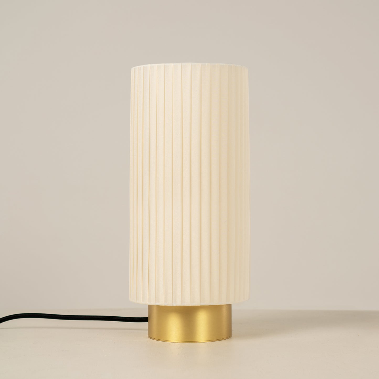 Ruban D100 Table Lamp