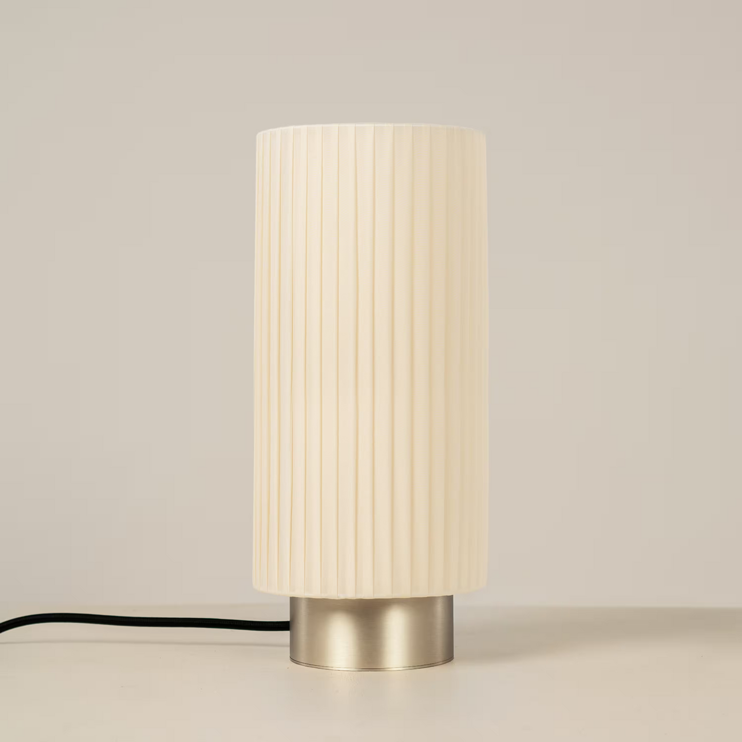Ruban D100 Table Lamp
