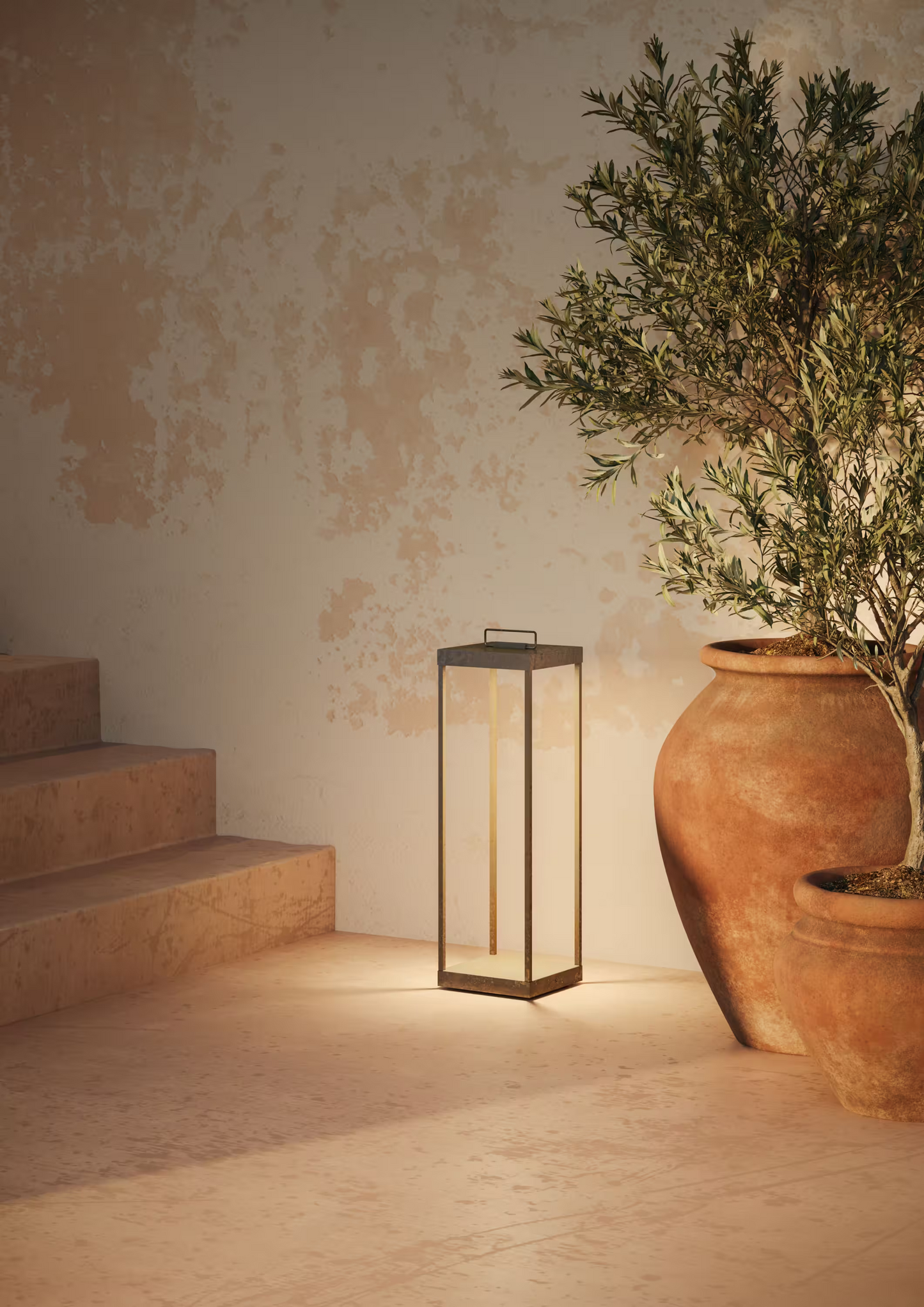 Lanterne Slim Outdoor Floor Lamp