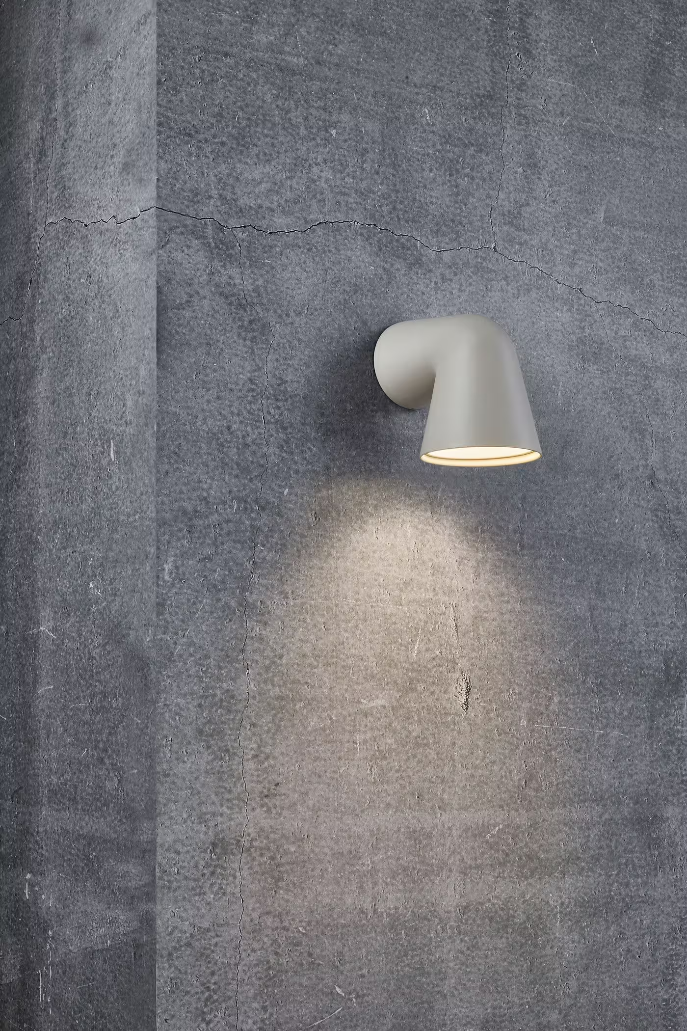 Front Single Outdoor Wall Light