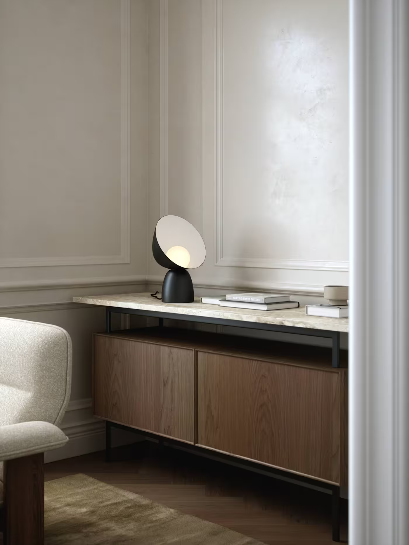 Hello Table Lamp