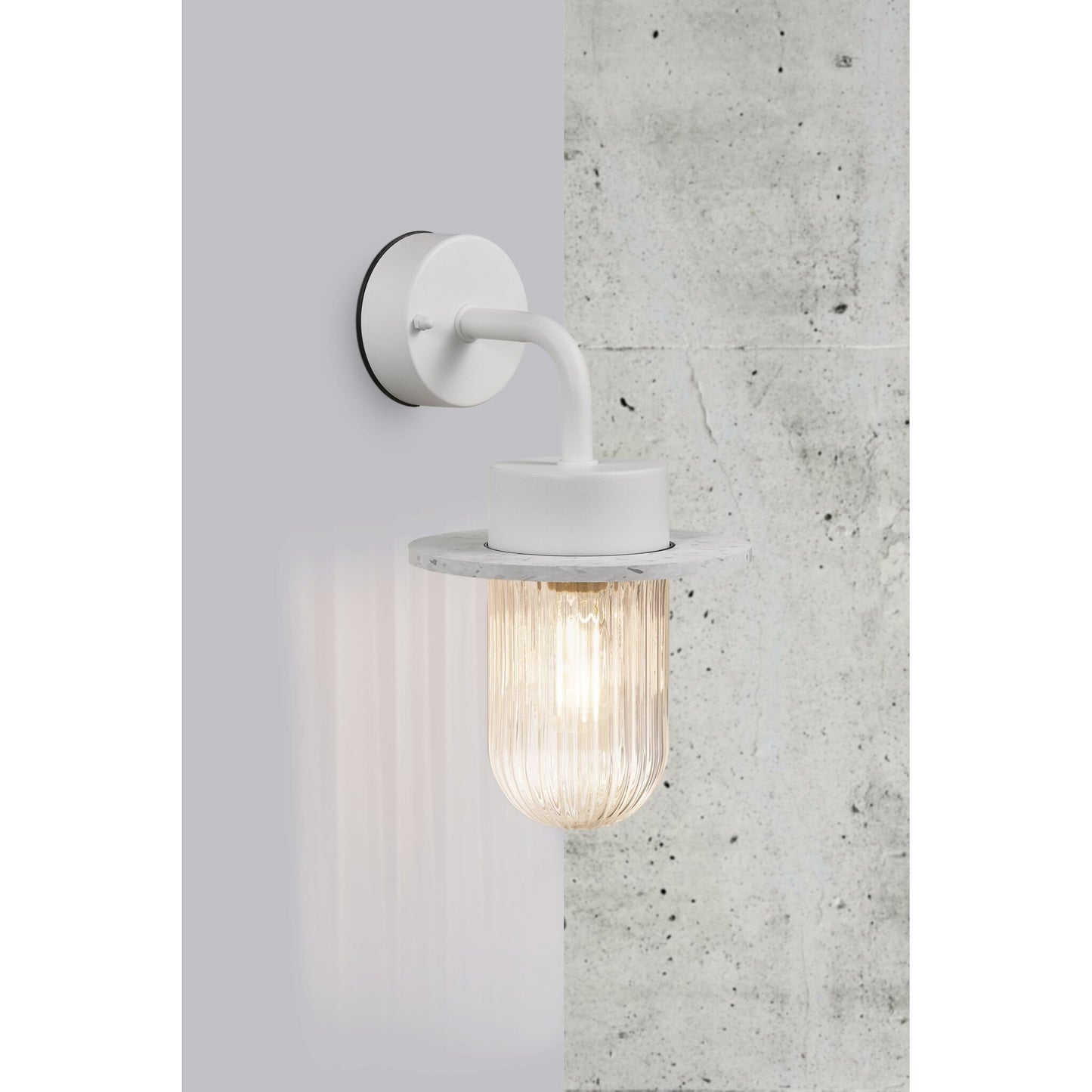 Januka Wall Light