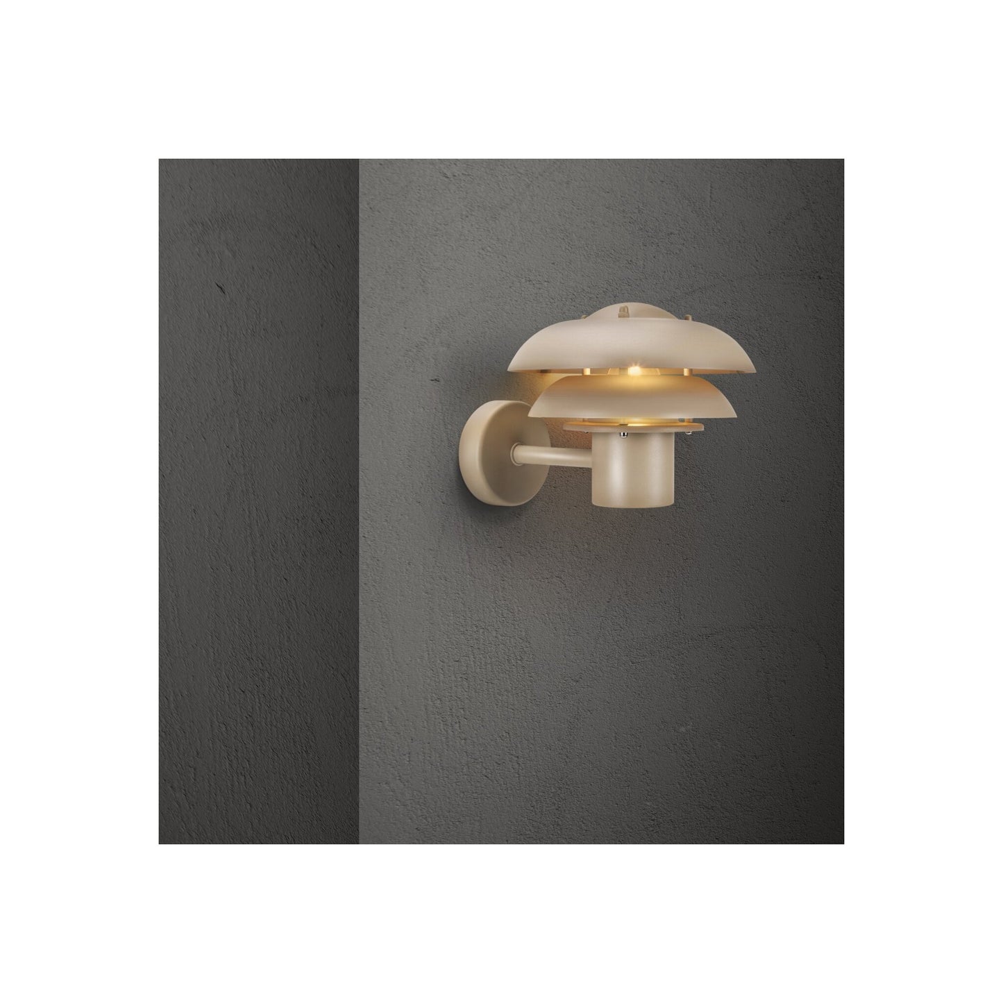 Kurnos 20 Outdoor Wall Light