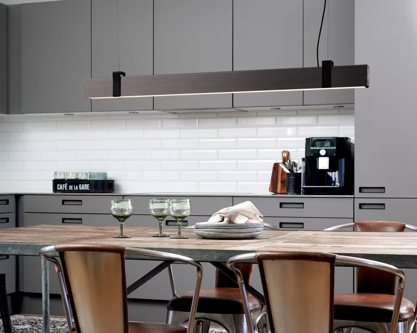 Lilt LED Linear Pendant
