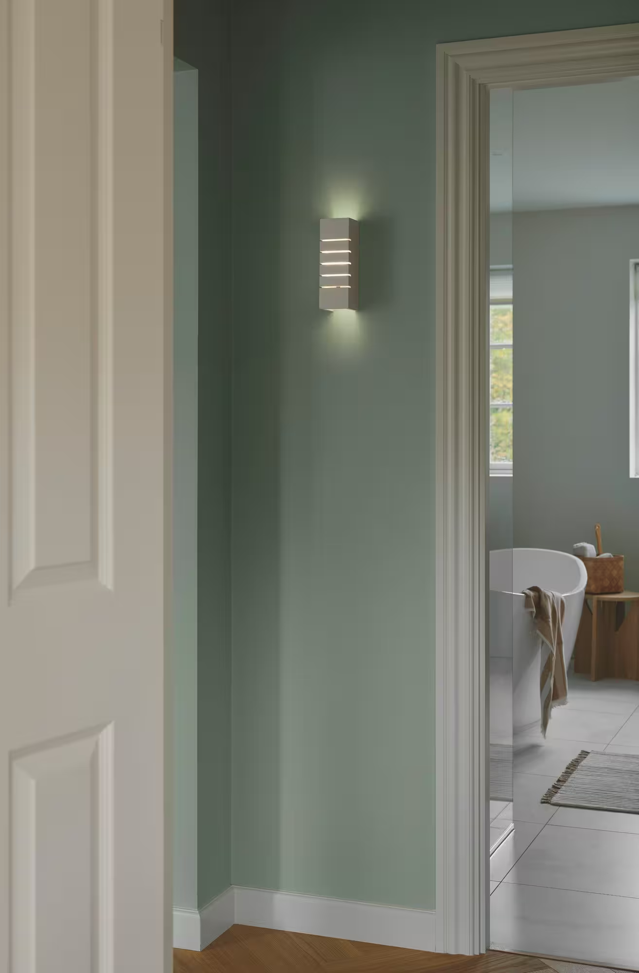 Lancio Square Wall Light in White