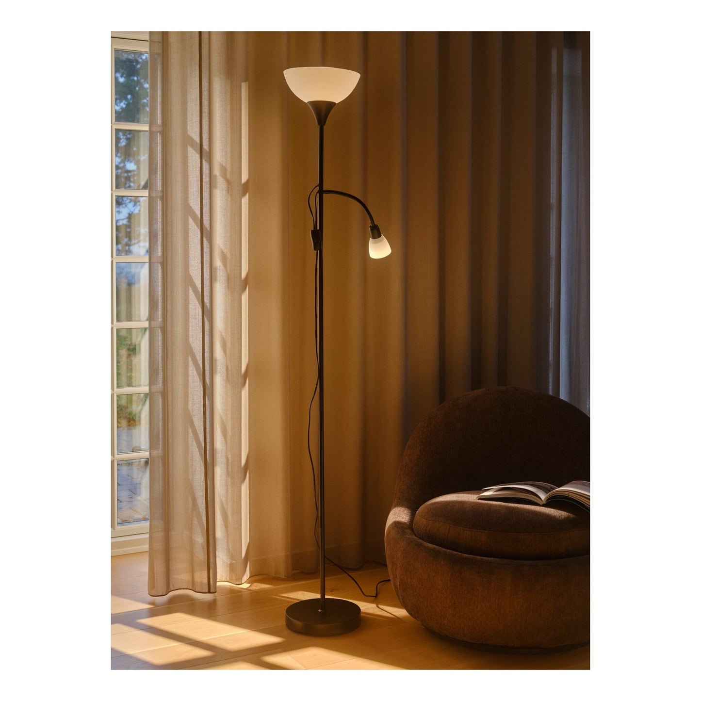 Lauria Floor Lamp in Black