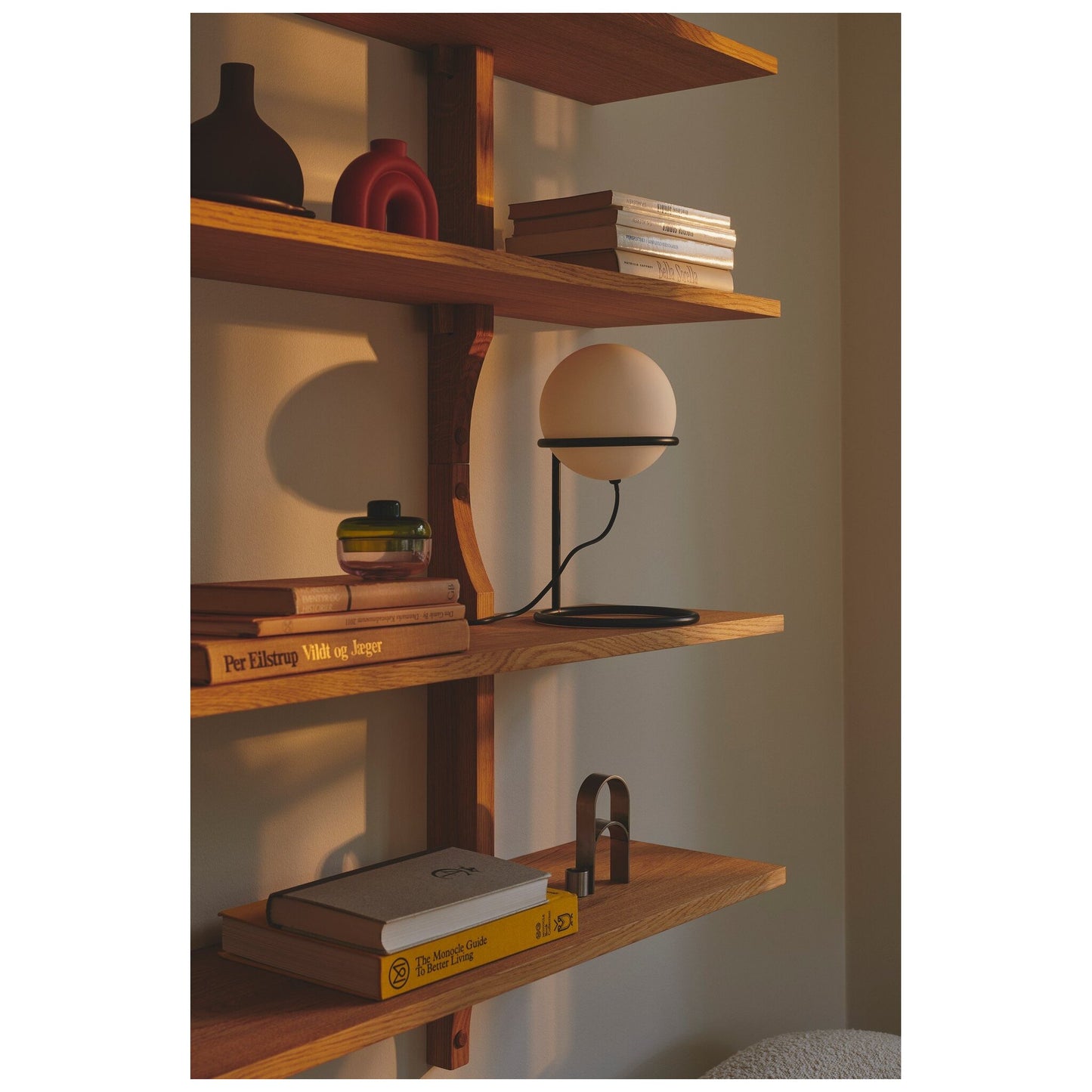 Wilson Table Lamp in Black