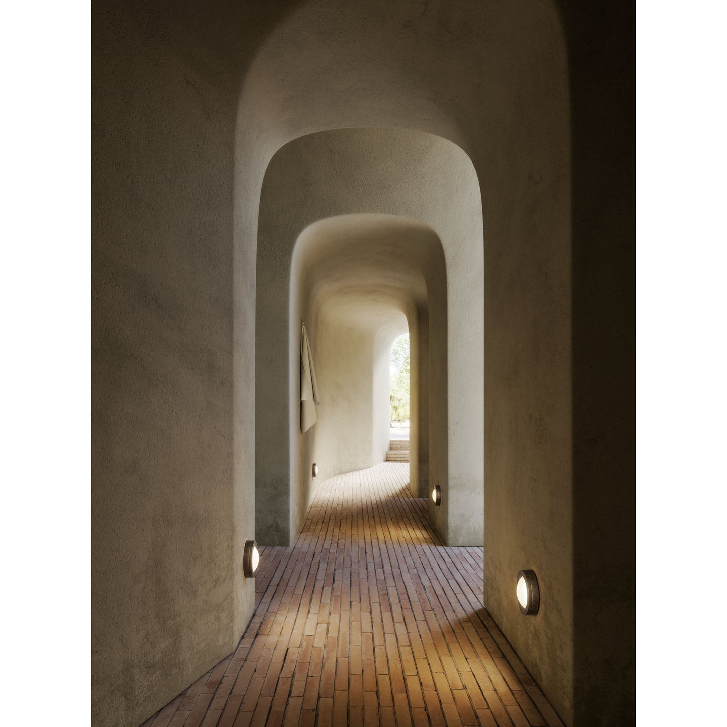 Marina 247.01 Outdoor Wall Light in Brass